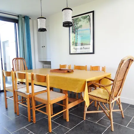 Feriehus Catamaran - A Boisvinet, Grande Maison Familiale Type Basque Pour 7 Pers